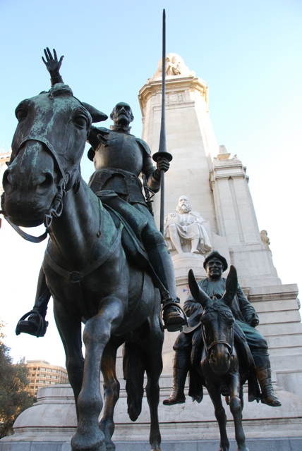 Monumento_a_Cervantes_(Madrid)_10m